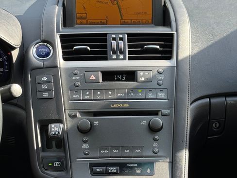 Used 2010 Lexus HS 250h image 12