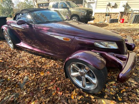 Used 1999 Plymouth Prowler image 9