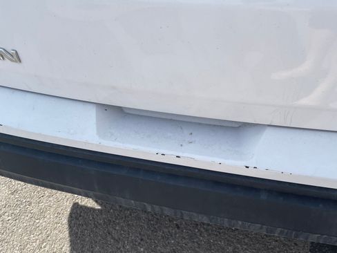 Used 2018 GMC Terrain SLE image 17