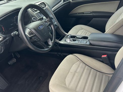 Used 2019 Ford Fusion S FWD image 11