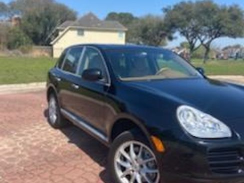 Used 2006 Porsche Cayenne S Titanium Edition image 8