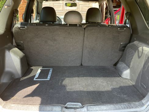 Used 2009 Mercury Mariner Premier image 10