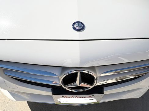 Used 2017 Mercedes-Benz C 300 Sedan image 6