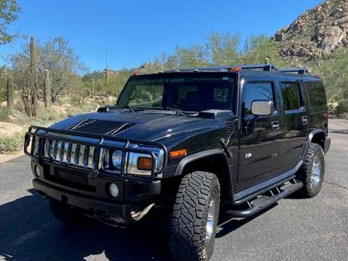 Used 2004 HUMMER H2 w/ Preferred Equipment Group image 4