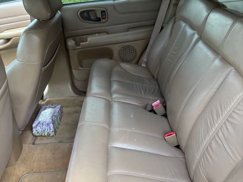 Used 1999 Chevrolet Blazer LT AWD/4WD image 6