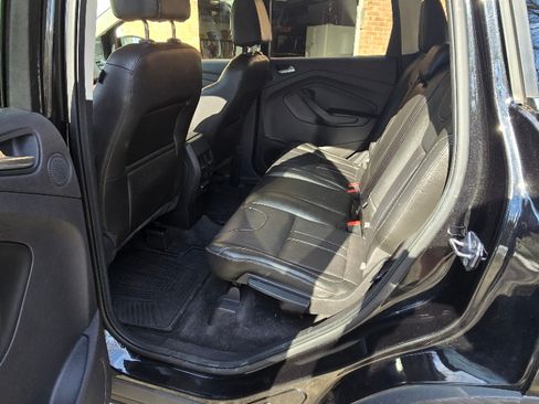 Used 2013 Ford Escape Titanium w/ Parking Technology Pkg image 19