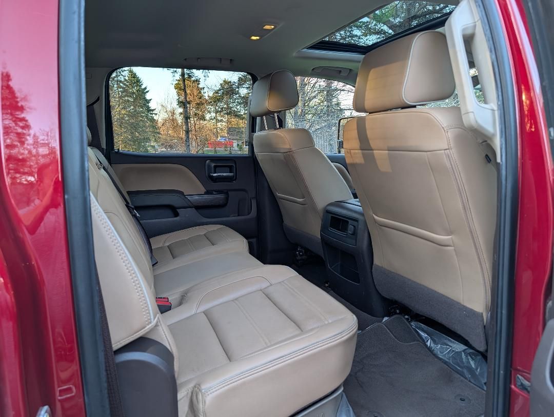 Used 2019 GMC Sierra 3500 Denali w/ Duramax Plus Package AWD/4WD image 8