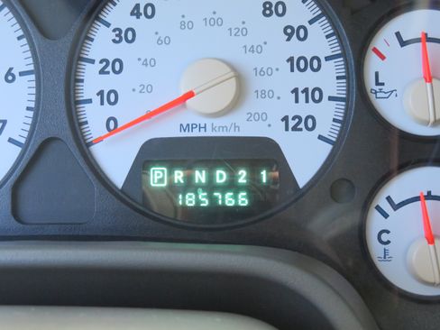 Used 2007 Dodge Ram 1500 Truck SLT image 32