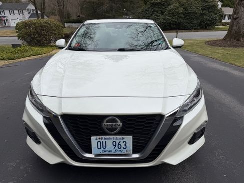 Used 2020 Nissan Altima 2.0 Platinum image 5