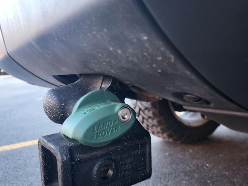 Used 2016 Land Rover LR4 HSE Silver Edition image 11