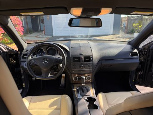 Used 2010 Mercedes-Benz C 63 AMG Sedan image 6