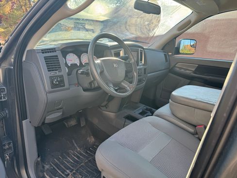 Used 2008 Dodge Ram 2500 Truck SXT w/ Popular Equipment Group image 13