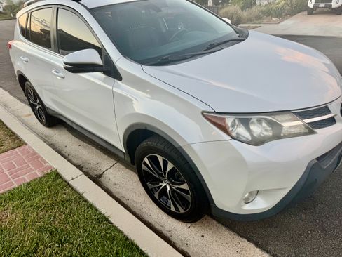 Used 2015 Toyota RAV4 Limited w/ Technology Package FWD image 17