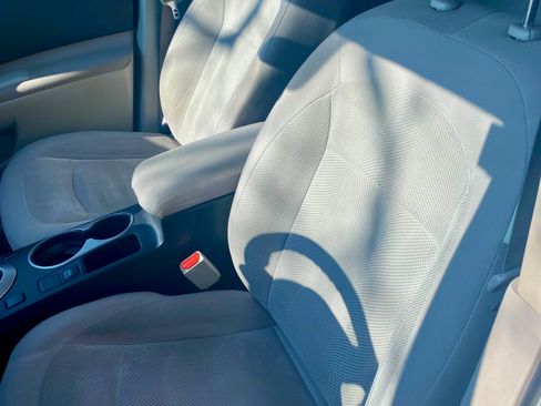 Used 2012 Nissan Rogue S w/ Special Edition Pkg image 10