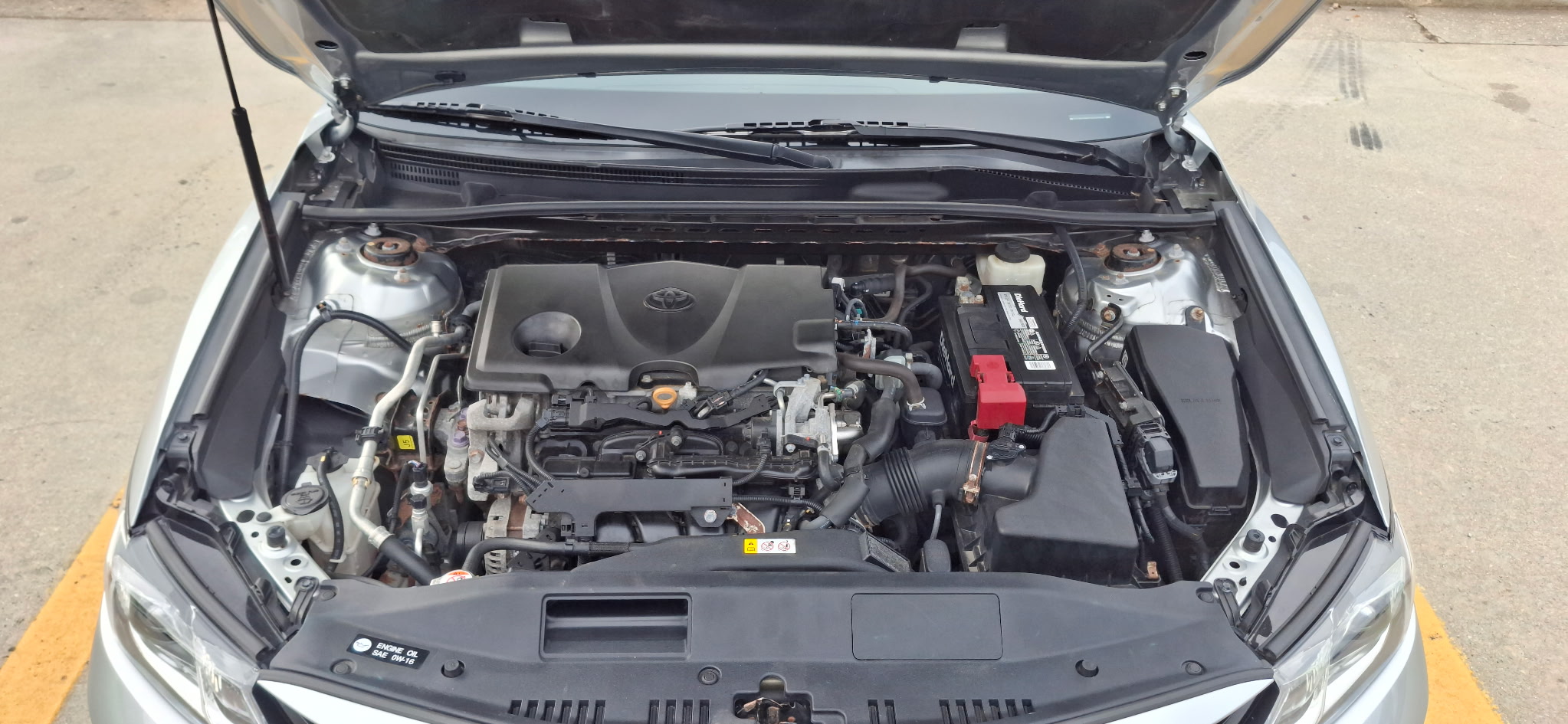Used 2018 Toyota Camry LE FWD image 6