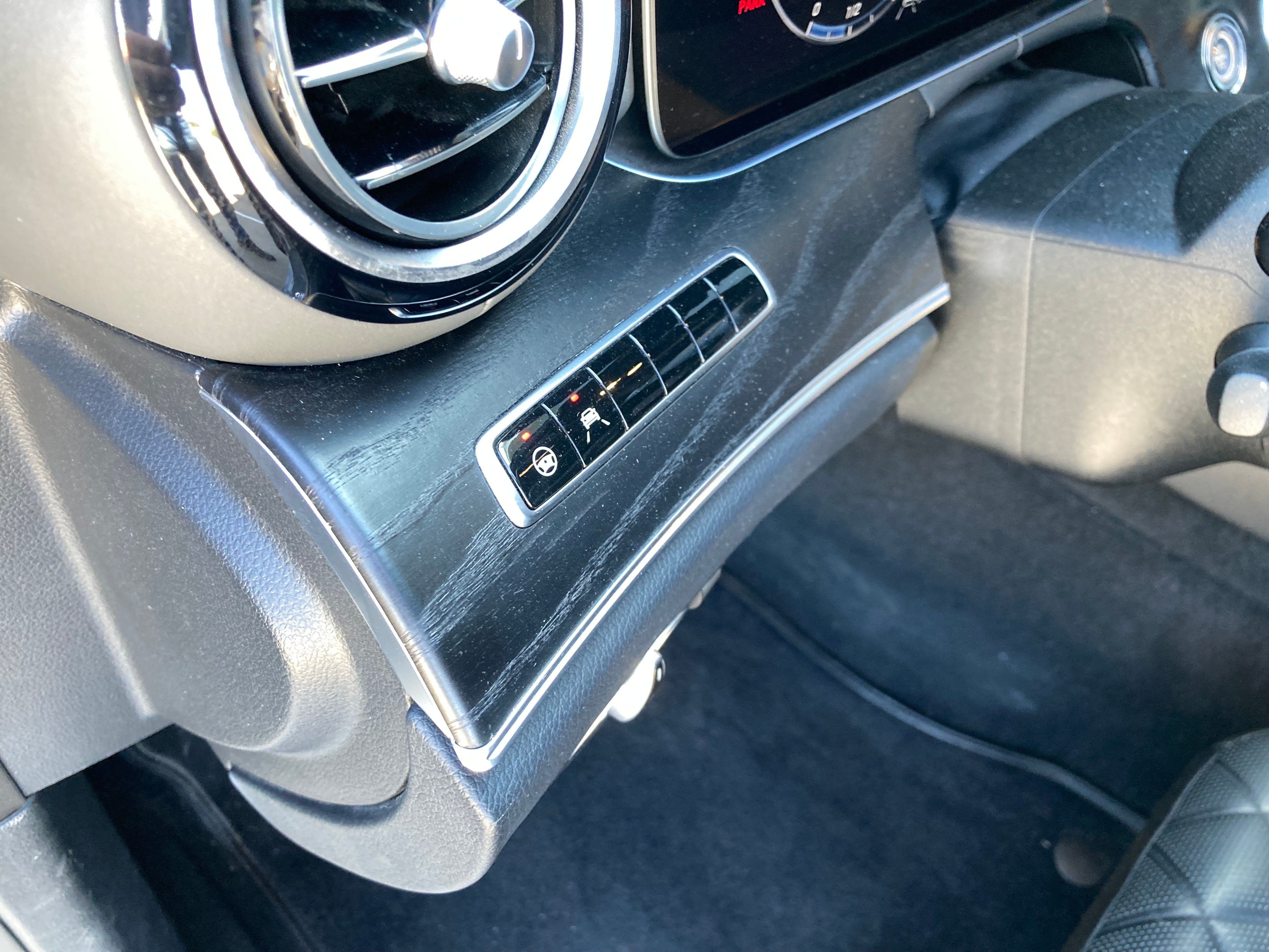 Used 2020 Mercedes-Benz E 350 Sedan image 18