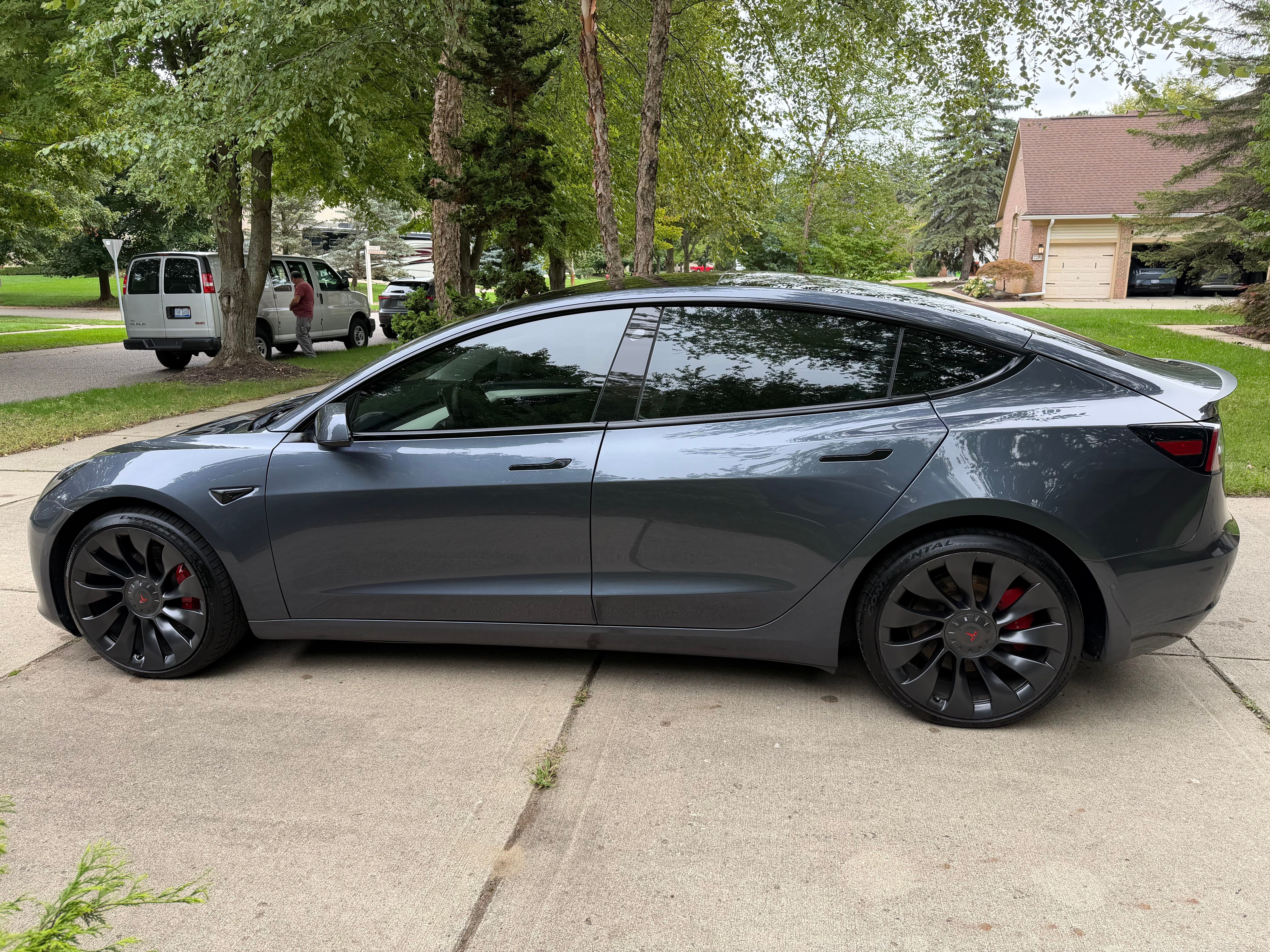 Used 2022 Tesla Model 3 Performance AWD/4WD image 2