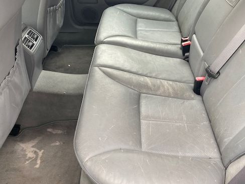 Used 2001 Mercedes-Benz E 320 Wagon image 13