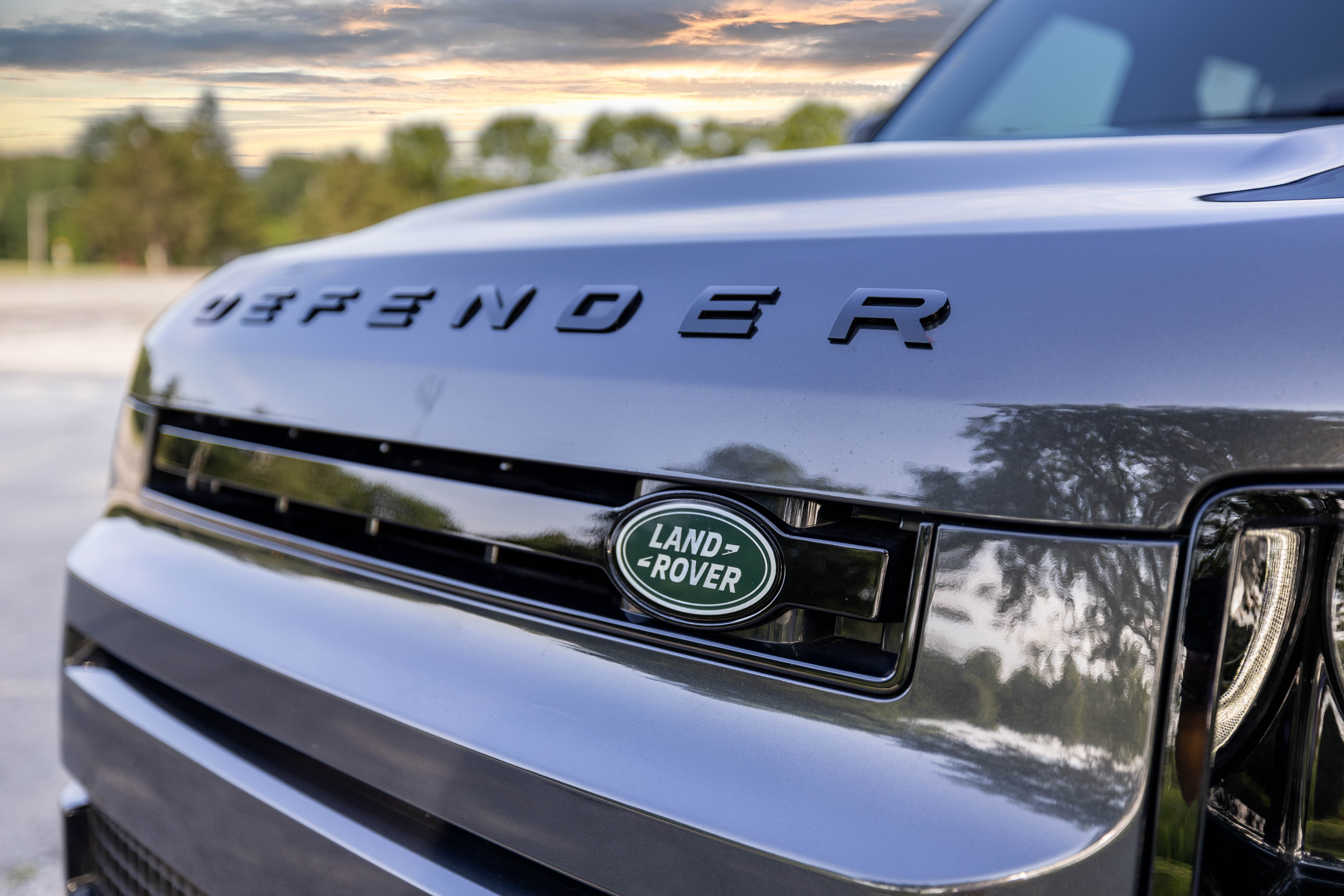 Used 2023 Land Rover Defender 110 S AWD/4WD image 24