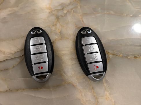 Used 2019 INFINITI QX50 Luxe w/ Cargo Package image 9