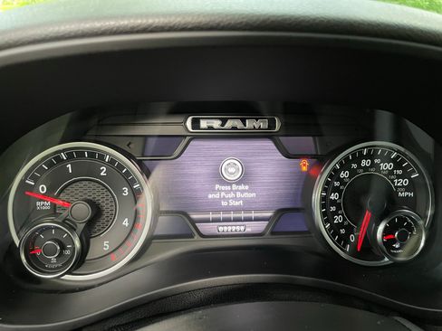 Used 2021 RAM 3500 Big Horn w/ Level B Equipment Group image 19