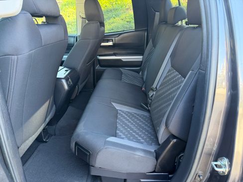 Used 2018 Toyota Tundra SR5 w/ TRD Off Road Package AWD/4WD image 13