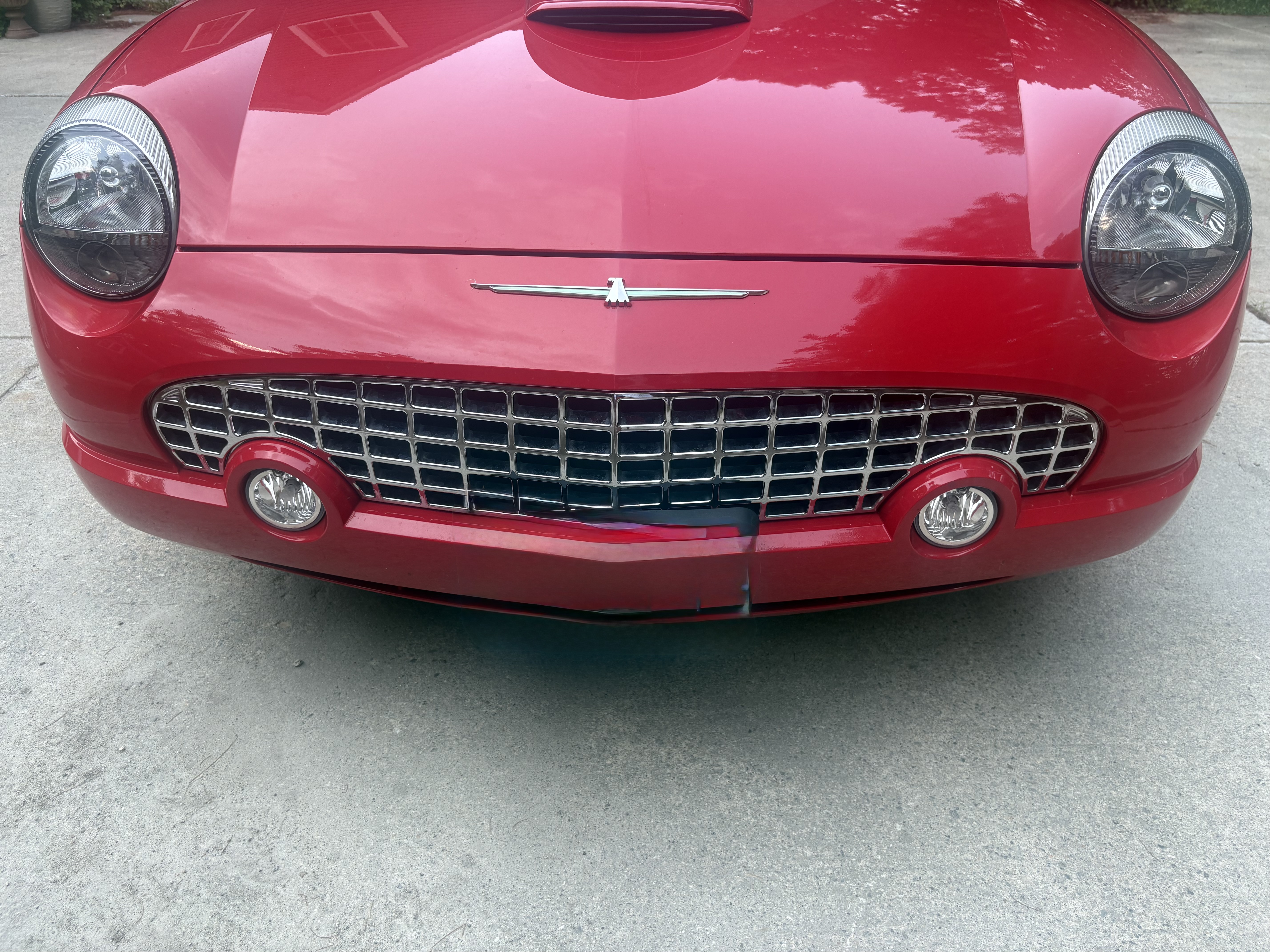 Used 2002 Ford Thunderbird RWD image 2