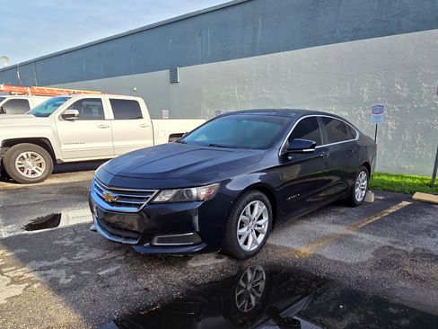 Used 2016 Chevrolet Impala LT w/ Convenience Package image 8