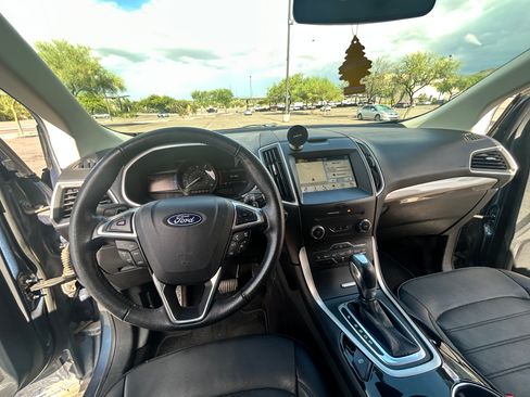 Used 2018 Ford Edge SEL w/ Equipment Group 201A FWD image 8