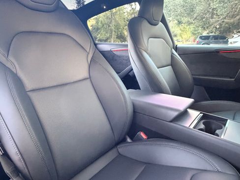 Used 2026 Tesla Model Y Long Range RWD image 12