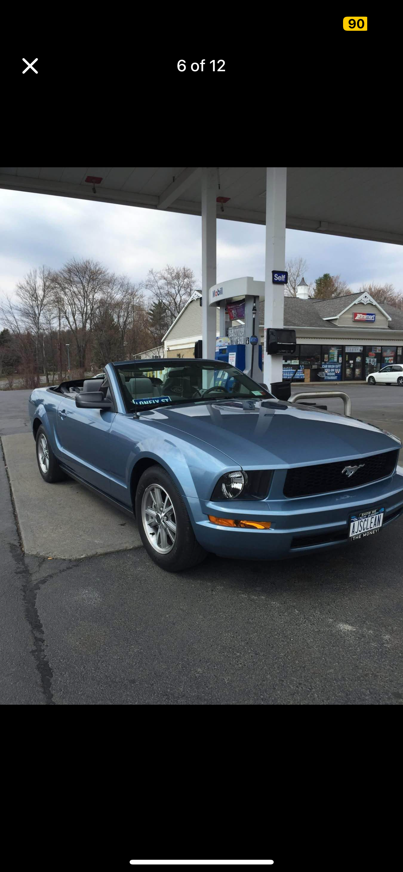 Used 2005 Ford Mustang Deluxe Convertible RWD image 5