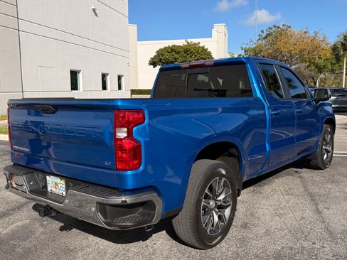 Used 2023 Chevrolet Silverado 1500 LT w/ Safety Package image 22