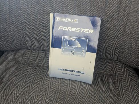 Used 2002 Subaru Forester L AWD/4WD image 11