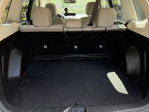 Used 2016 Subaru Forester 2.5i Premium AWD/4WD image 9