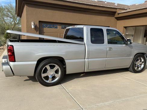 Used 2007 Chevrolet Silverado 1500 SS w/ Onstar Plus Package image 8