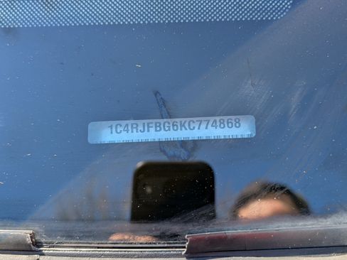 Used 2019 Jeep Grand Cherokee Limited w/ Trailer Tow Group IV image 25