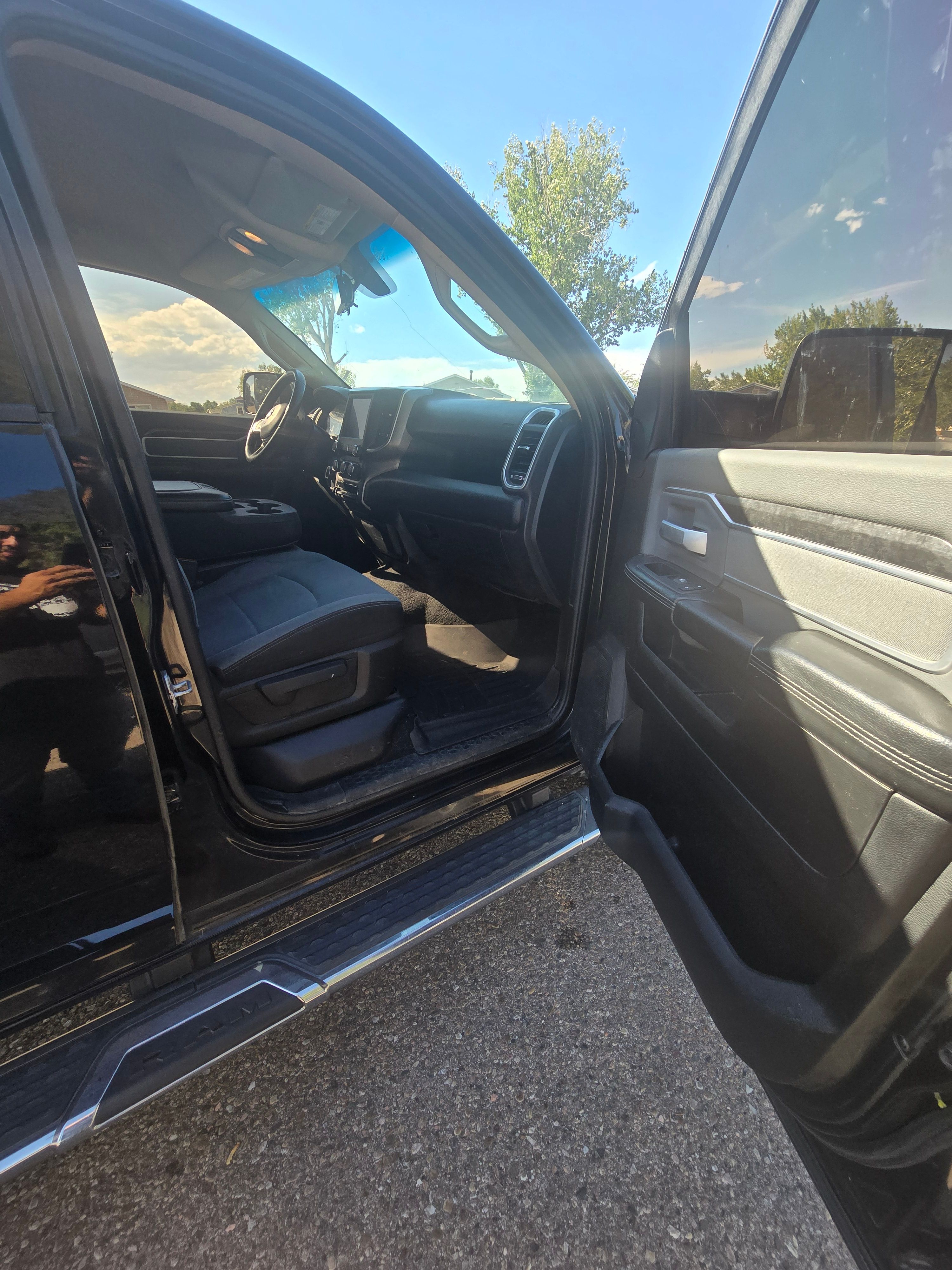 Used 2019 RAM 2500 Big Horn AWD/4WD image 9