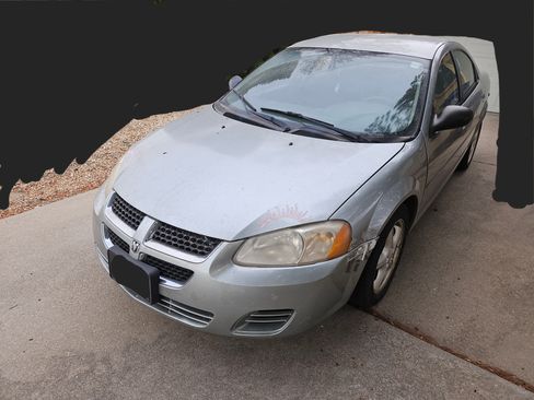 Used 2006 Dodge Stratus SXT image 1