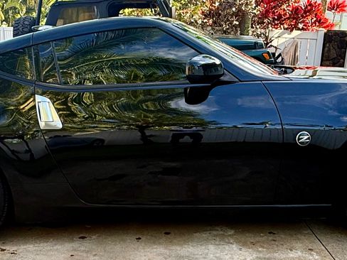 Used 2012 Nissan 370Z Coupe w/ Sport Pkg RWD image 6
