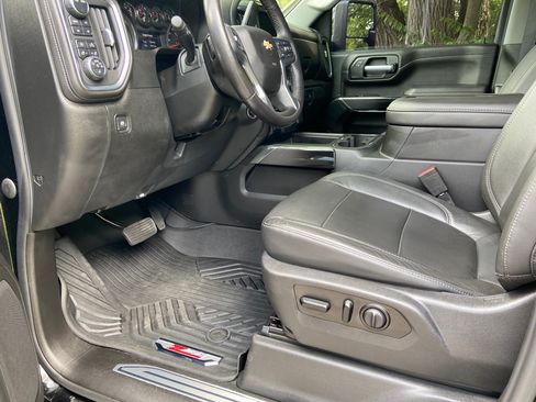 Used 2020 Chevrolet Silverado 2500 LT w/ All Star Edition AWD/4WD image 14