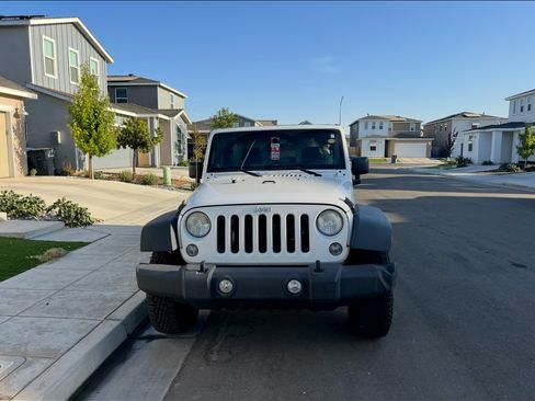 Used 2014 Jeep Wrangler Unlimited Sport w/ Quick Order Package 24S image 4