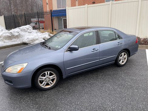 Used 2007 Honda Accord SE image 1