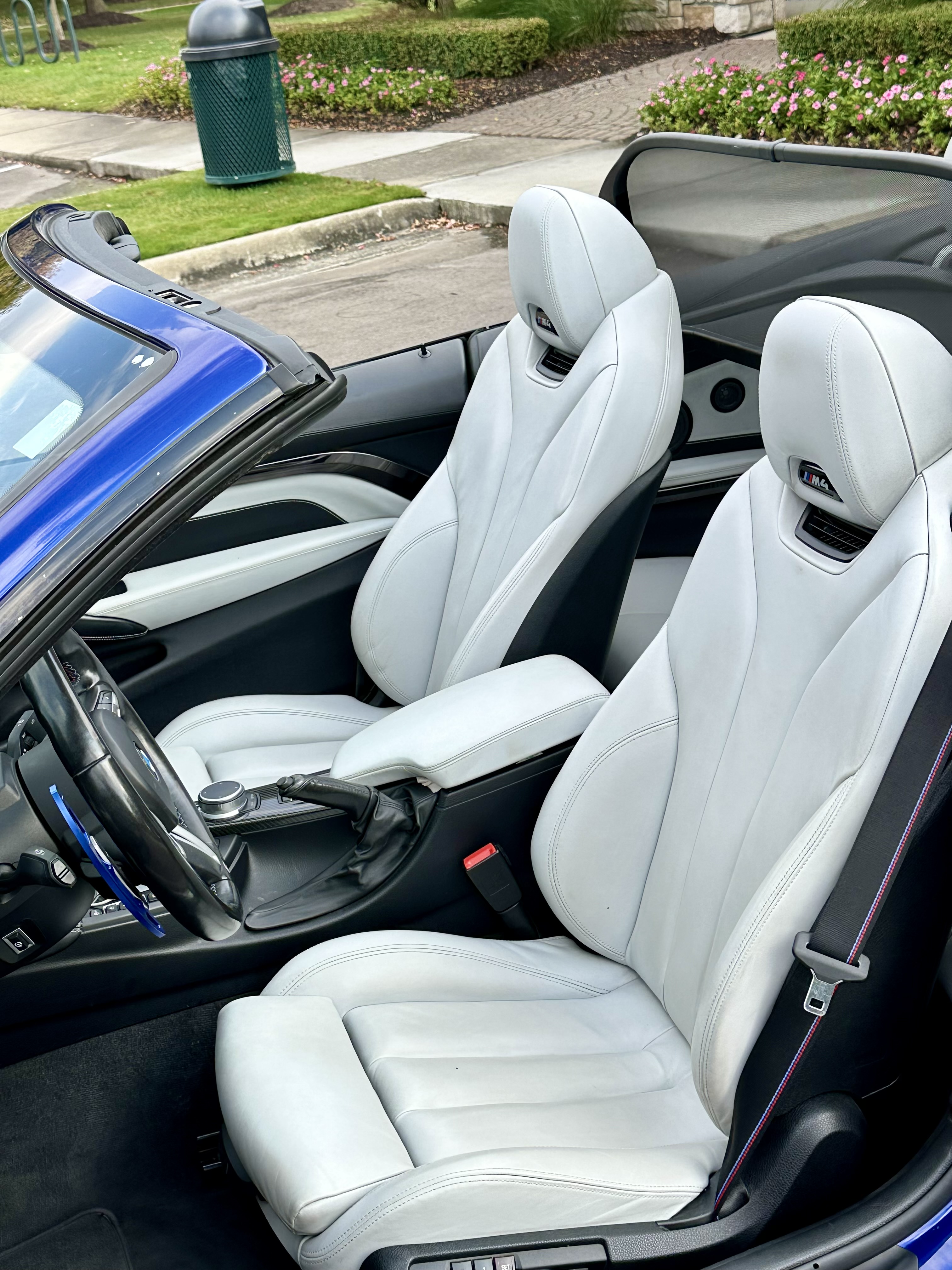Used 2020 BMW M4 Convertible w/ Competition Package RWD image 13