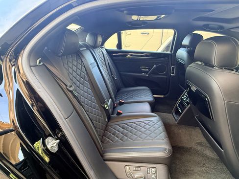Used 2017 Bentley Flying Spur S V8 AWD/4WD image 12