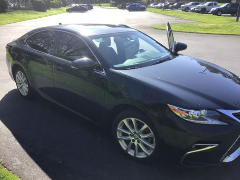 Used 2017 Lexus ES 350 image 5
