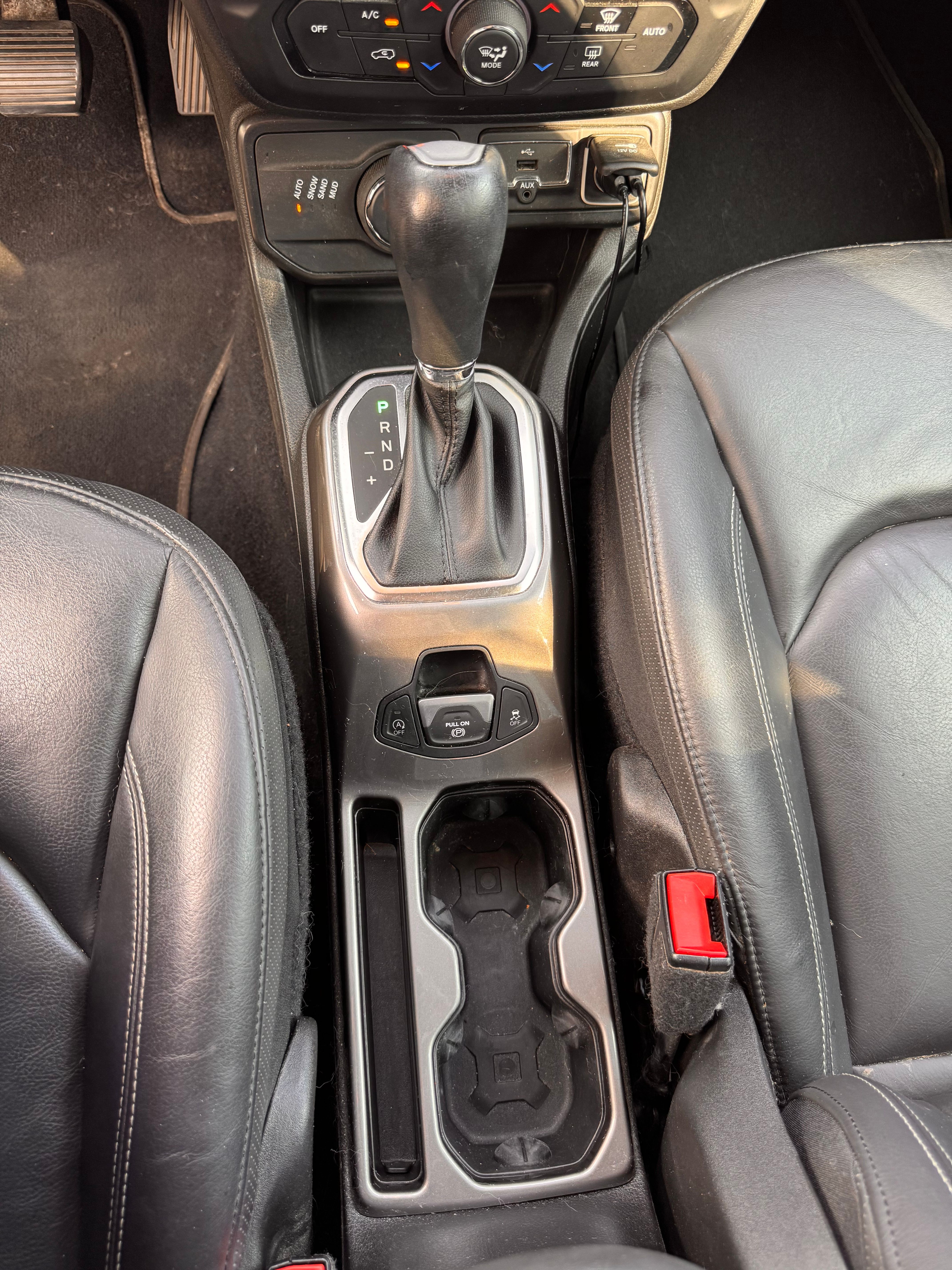 Used 2021 Jeep Renegade Limited AWD/4WD image 22