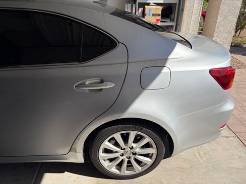 Used 2008 Lexus IS 250 image 2