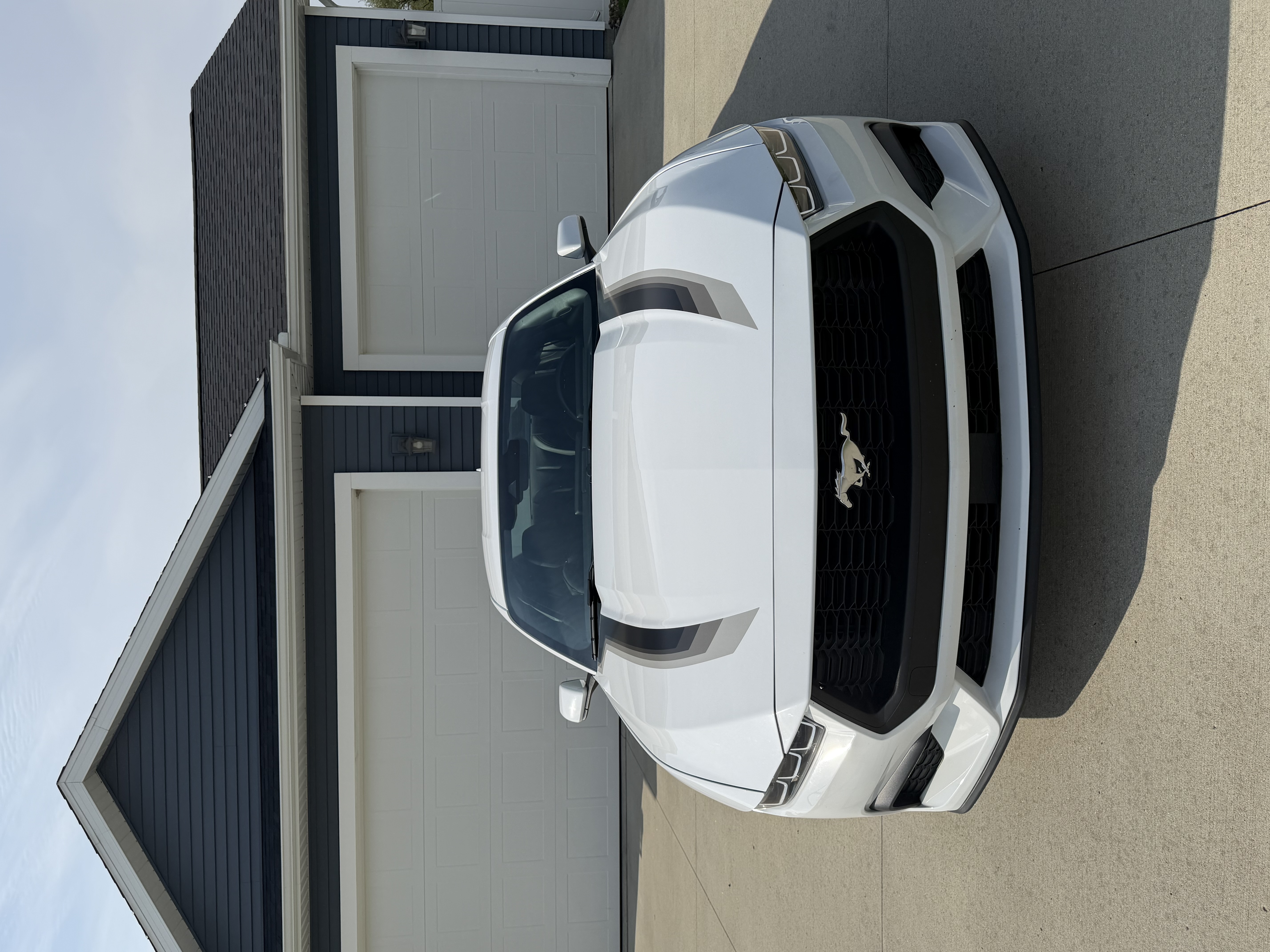 Used 2024 Ford Mustang Coupe RWD image 4