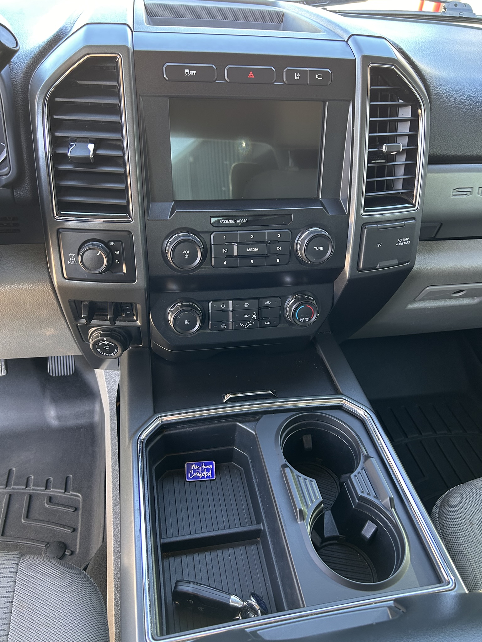 Used 2022 Ford F250 XLT w/ Black Appearance Package AWD/4WD image 10
