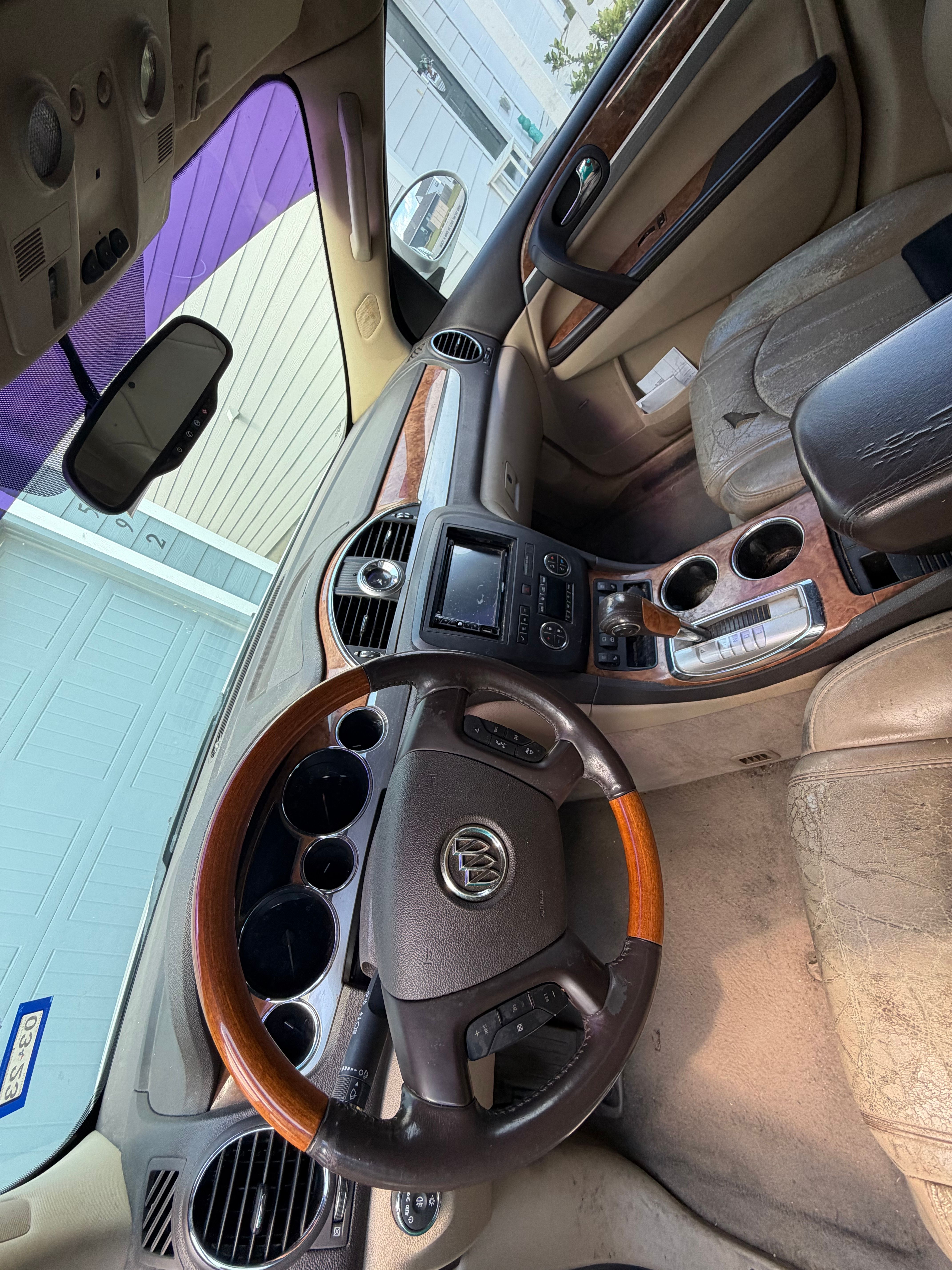 Used 2011 Buick Enclave CXL AWD/4WD image 8